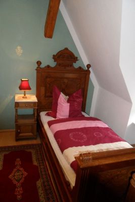Solingen Villa Biso: FeWo 'Graf von Berg'<br>Schlafzimmer 2